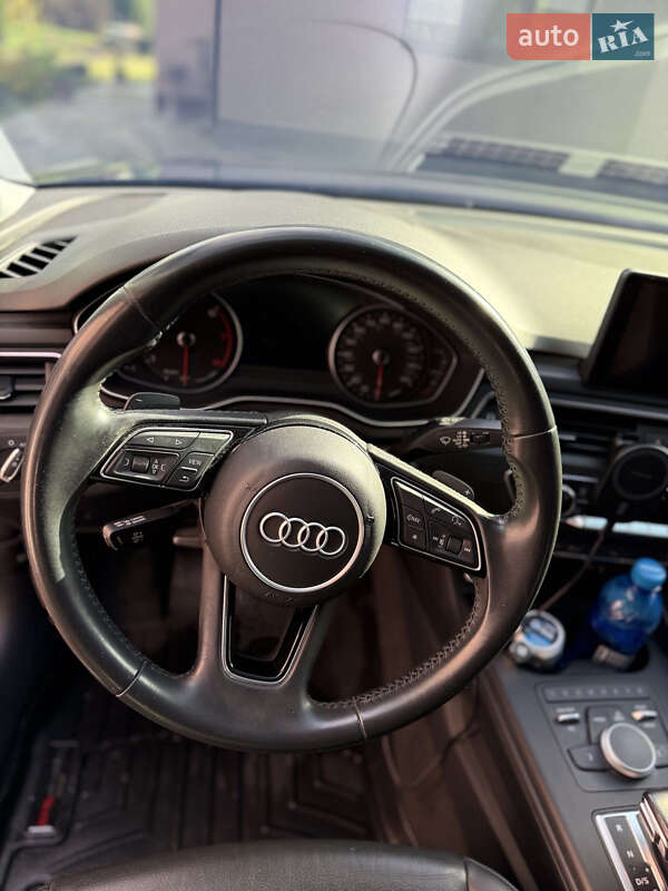 Седан Audi A4 2019 в Києві