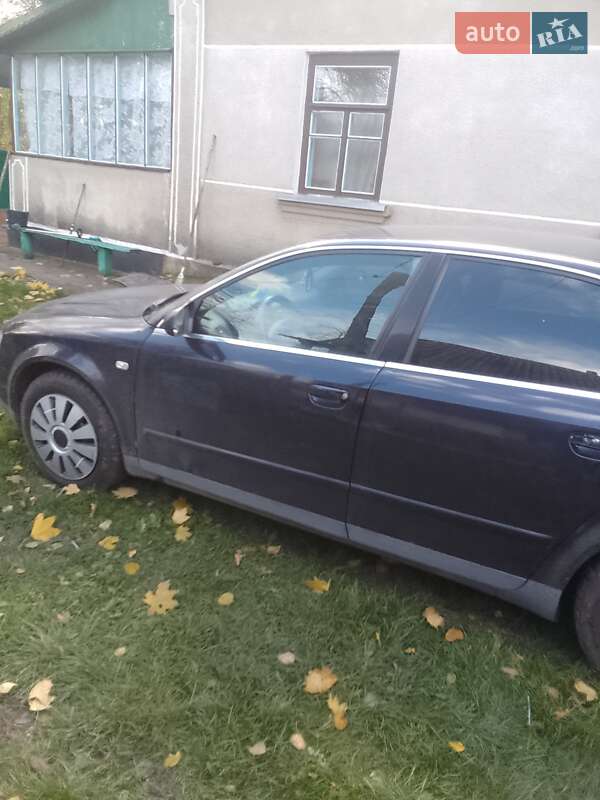Седан Audi A4 2002 в Шепетовке