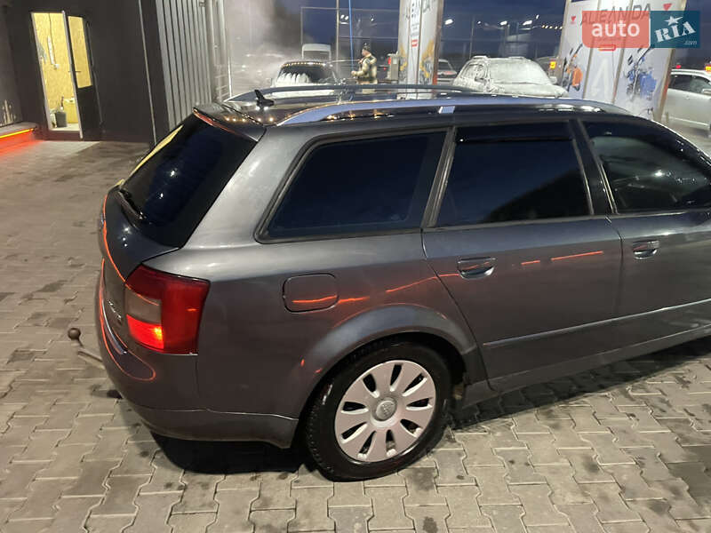 Универсал Audi A4 2002 в Черновцах фото 12 Универсал Audi A4 2002 в Черновцах