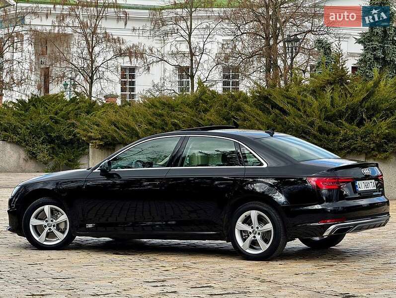 Седан Audi A4 2019 в Львове фото 3 Седан Audi A4 2019 в Львове