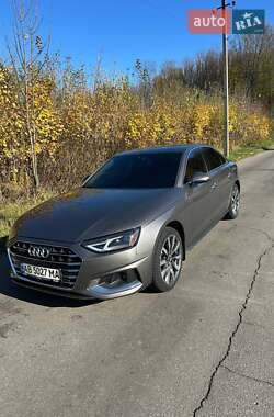 Седан Audi A4 2020 в Вінниці