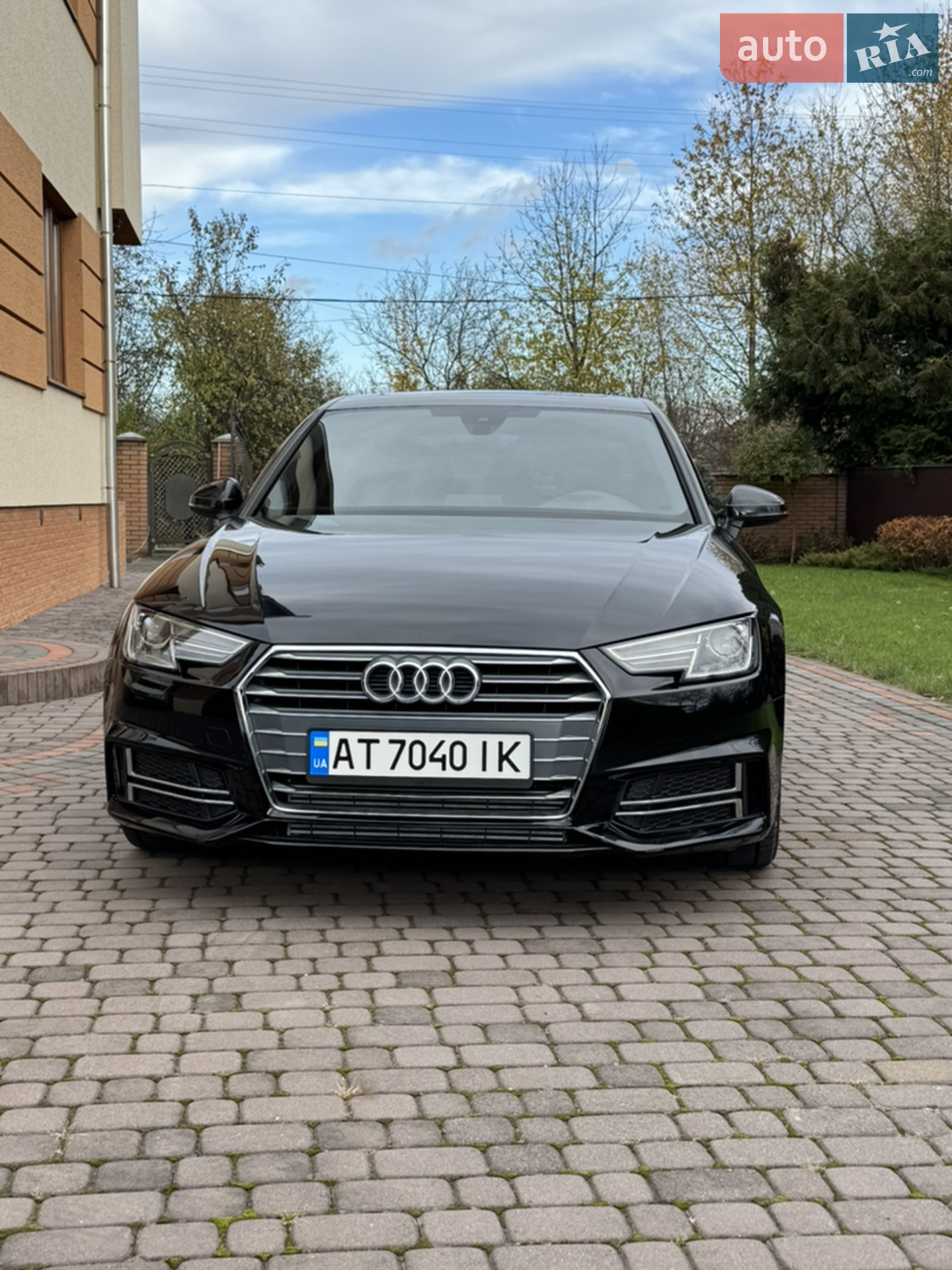 Audi A4 2018 VIN WAUGMAF41KN004404 фото оголошення 33 з 48