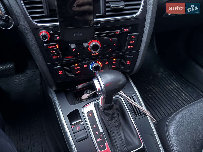 Седан Audi A4 2014 в Киеве фото 10 Седан Audi A4 2014 в Киеве