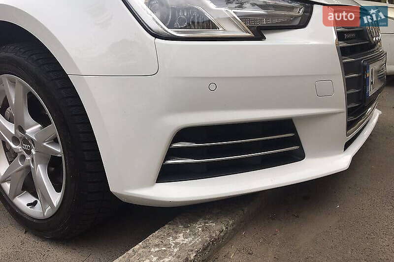 Универсал Audi A4 2017 в Киеве