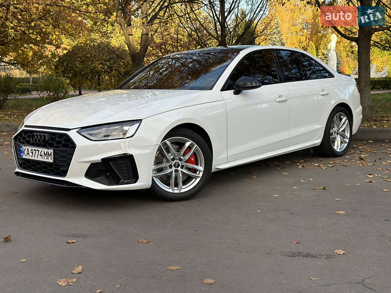 Седан Audi A4 2019 в Києві