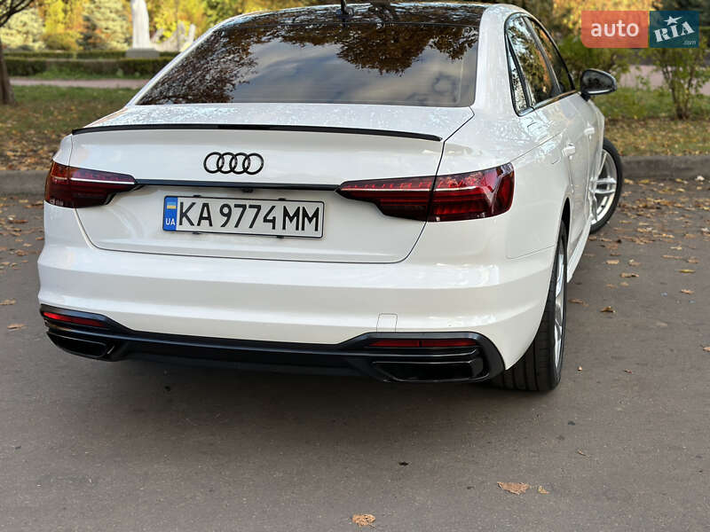 Седан Audi A4 2019 в Києві