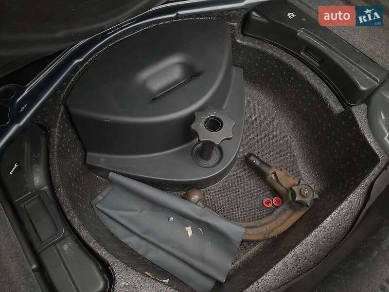 Седан Audi A4 2006 в Жовкві фото 16 Седан Audi A4 2006 в Жовкві