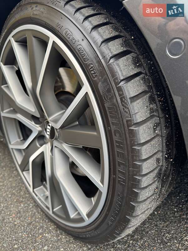 Седан Audi A4 2023 в Києві фото 9 Седан Audi A4 2023 в Києві