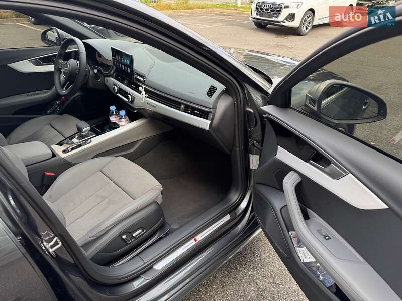 Седан Audi A4 2023 в Києві фото 81 Седан Audi A4 2023 в Києві