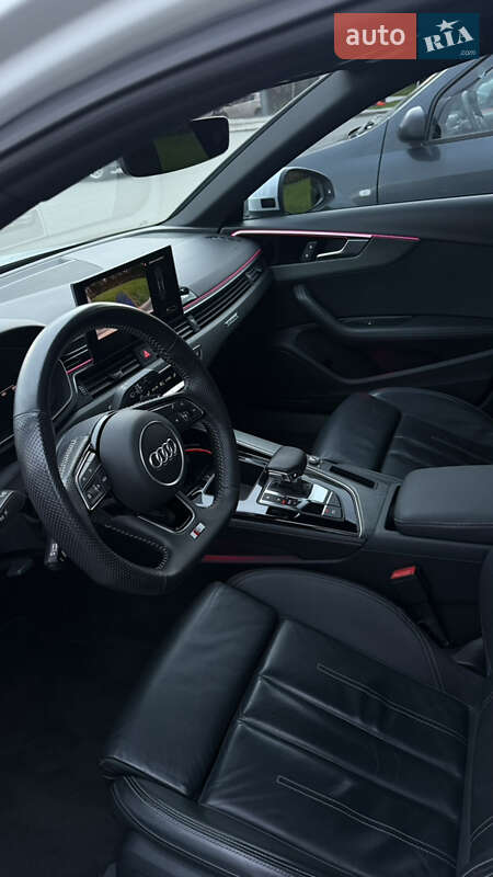 Седан Audi A4 2020 в Києві