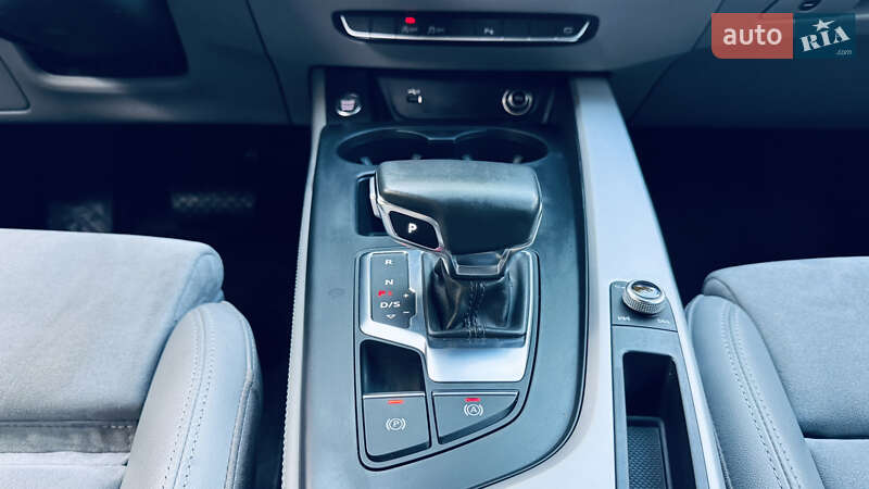 Універсал Audi A4 2020 в Києві