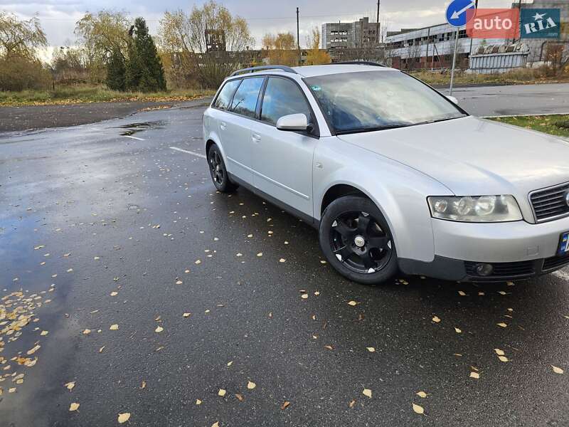 Універсал Audi A4 2002 в Бурштині
