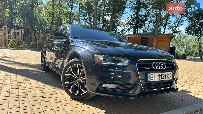 Audi A4 2014