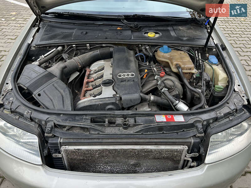 Седан Audi A4 2003 в Києві