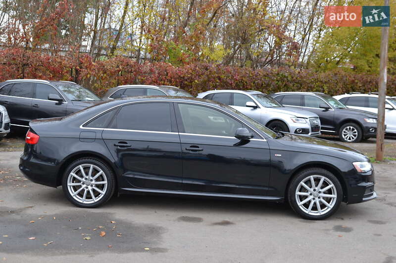 Седан Audi A4 2014 в Луцке
