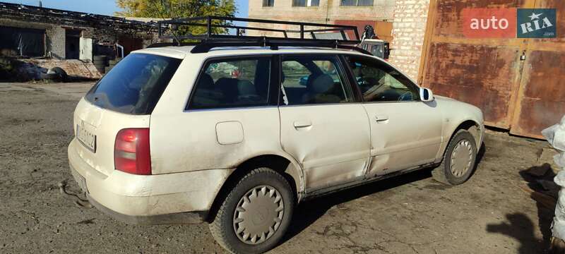 Універсал Audi A4 2000 в Васильківці