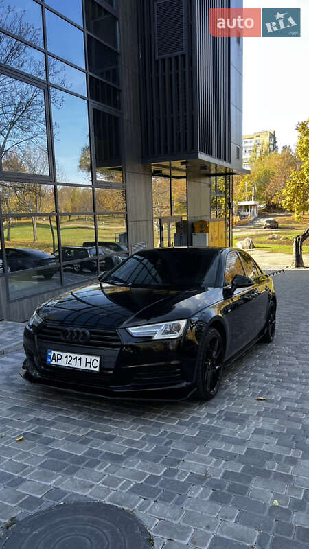 Седан Audi A4 2016 в Запоріжжі