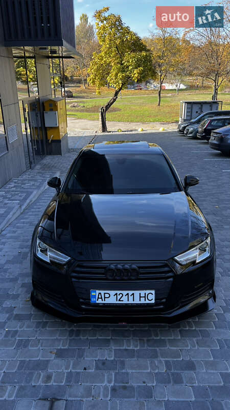 Седан Audi A4 2016 в Запоріжжі