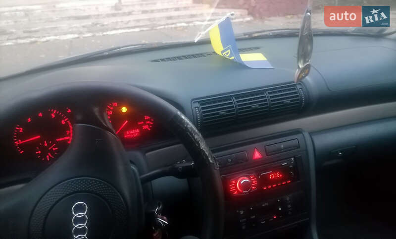 Седан Audi A4 1999 в Бурштині фото 5 Седан Audi A4 1999 в Бурштині