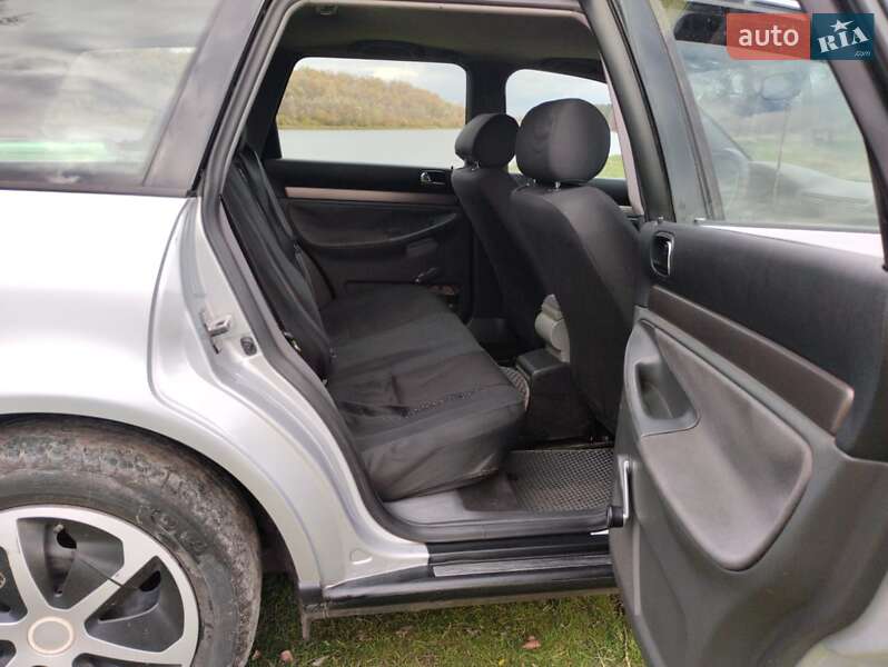 Універсал Audi A4 2000 в Чернігові фото 4 Універсал Audi A4 2000 в Чернігові