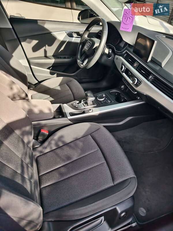 Універсал Audi A4 2017 в Нововолинську фото 20 Універсал Audi A4 2017 в Нововолинську