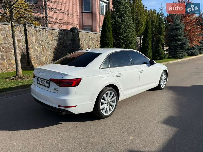 Седан Audi A4 2017 в Києві