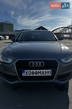 Седан Audi A4 2014 в Киеве