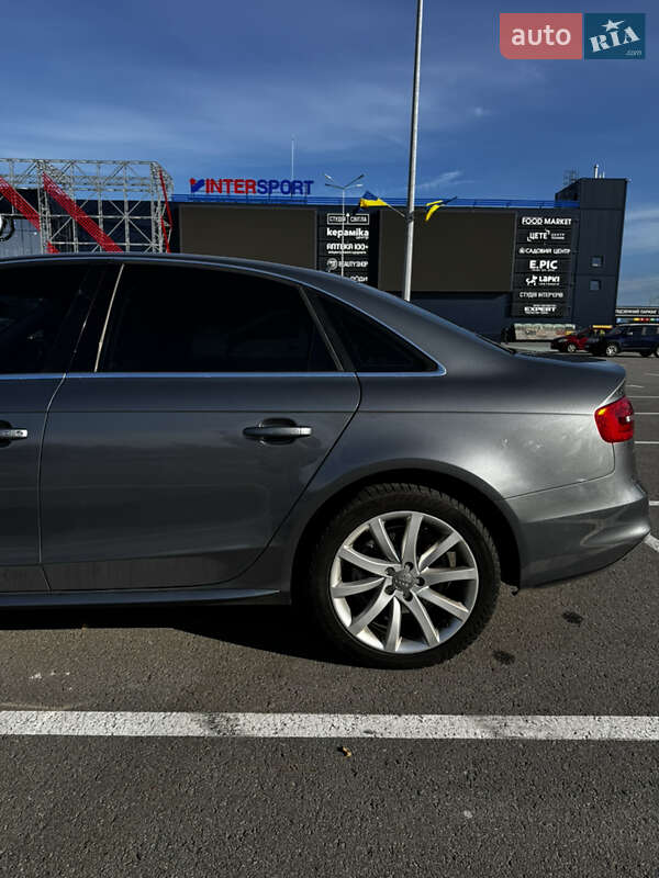 Седан Audi A4 2014 в Києві фото 5 Седан Audi A4 2014 в Києві