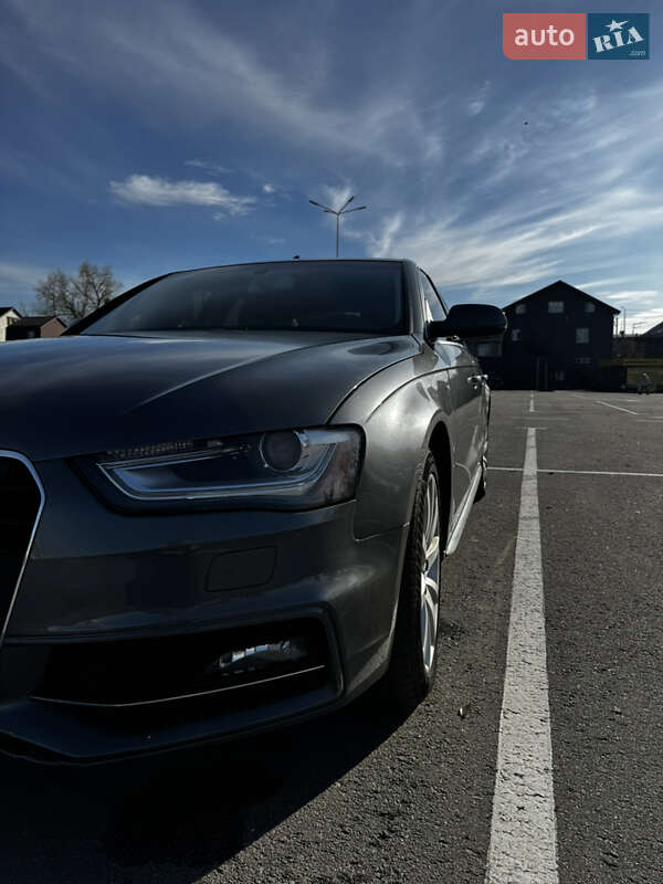 Седан Audi A4 2014 в Києві фото 10 Седан Audi A4 2014 в Києві