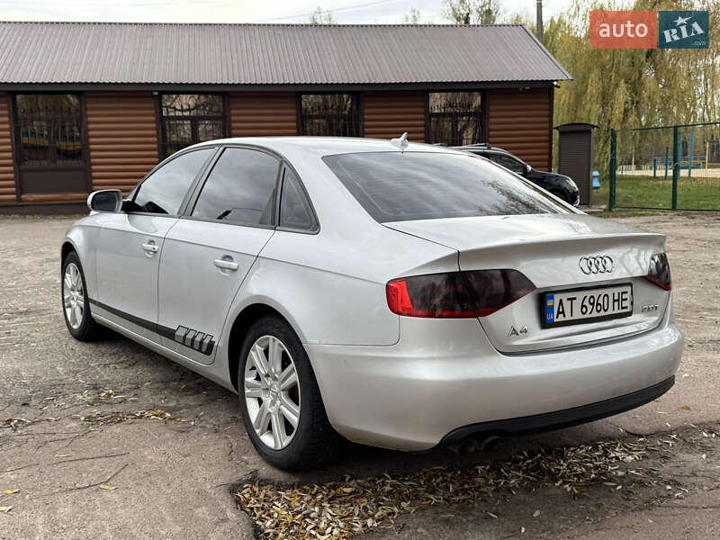 Седан Audi A4 2009 в Прилуках