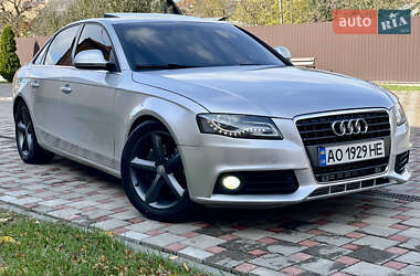 Седан Audi A4 2008 в Хусте