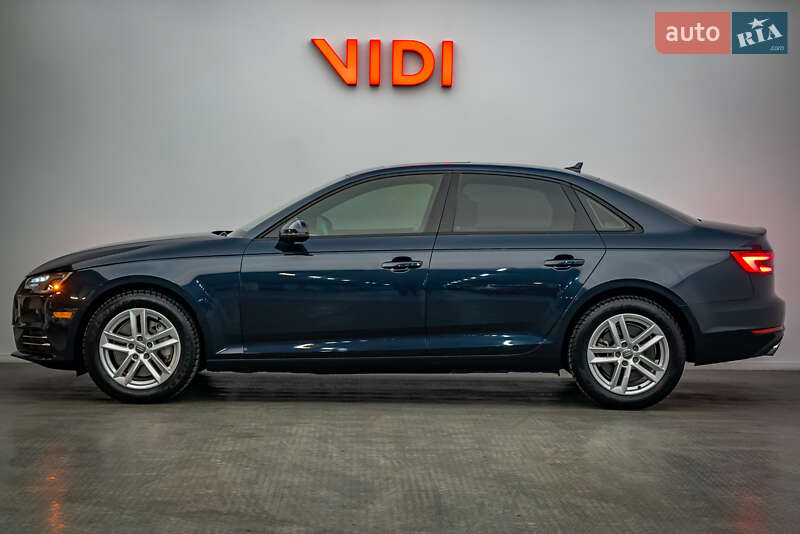 Седан Audi A4 2016 в Києві