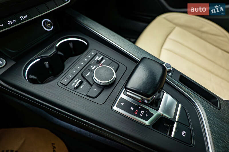 Седан Audi A4 2016 в Києві