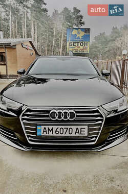 Седан Audi A4 2015 в Києві