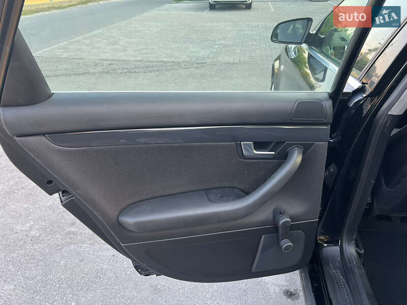 Седан Audi A4 2002 в Звенигородке