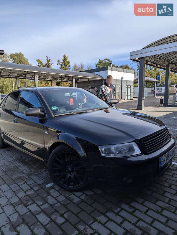 Седан Audi A4 2003 в Степани фото 4 Седан Audi A4 2003 в Степани