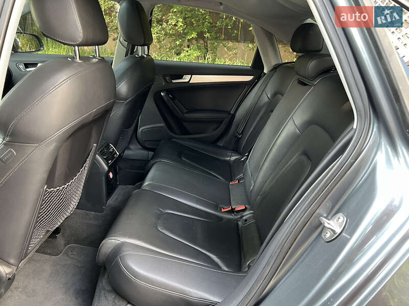 Седан Audi A4 2012 в Києві фото 24 Седан Audi A4 2012 в Києві