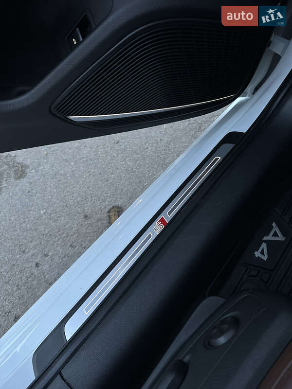 Седан Audi A4 2017 в Харькове фото 65 Седан Audi A4 2017 в Харькове