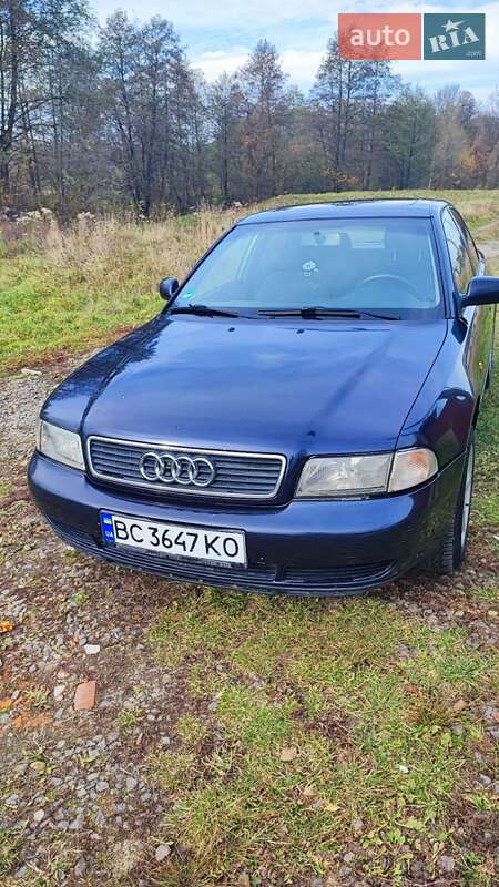Седан Audi A4 1998 в Яворове фото Седан Audi A4 1998 в Яворове
