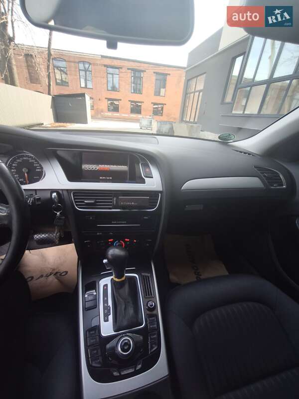 Універсал Audi A4 2011 в Коломиї