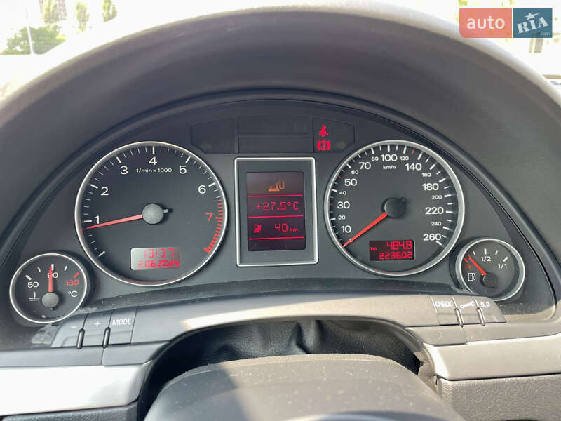 Седан Audi A4 2006 в Староконстантинове