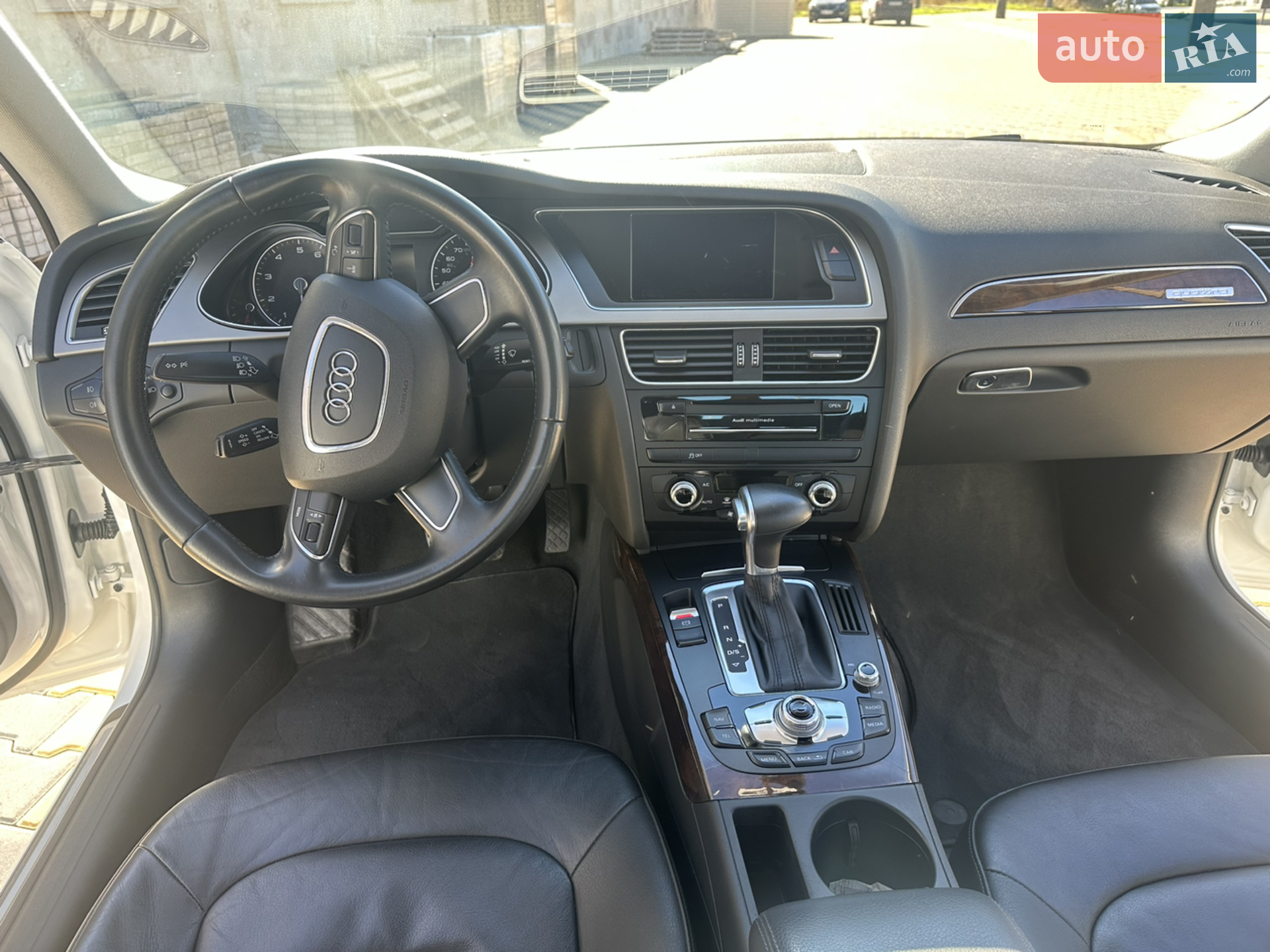 2014 Audi A4 - мініатюра 16