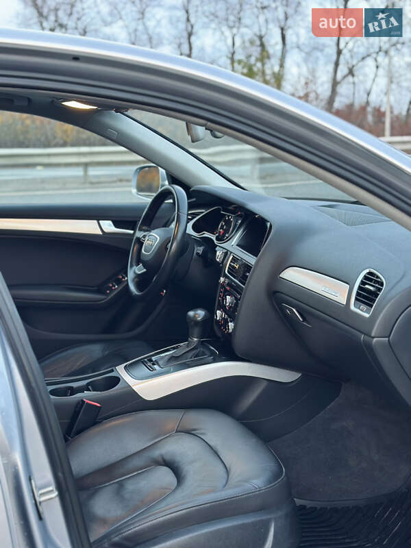 Седан Audi A4 2014 в Полтаве