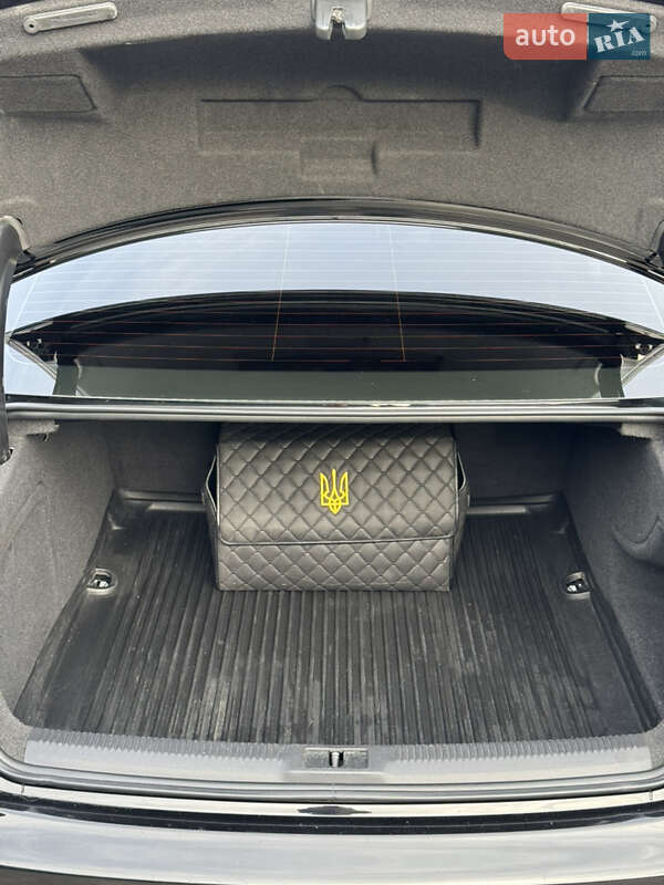 Седан Audi A4 2015 в Киеве