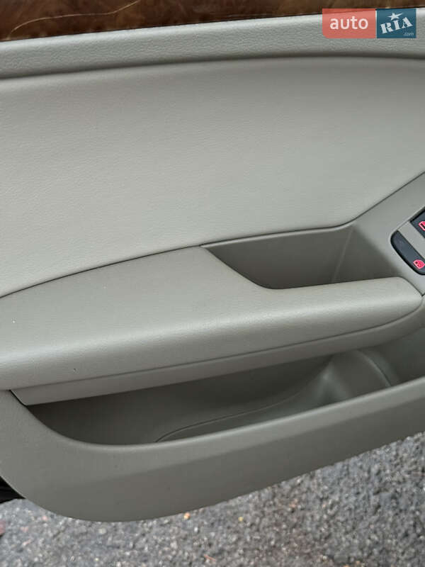 Седан Audi A4 2010 в Владимире фото 24 Седан Audi A4 2010 в Владимире