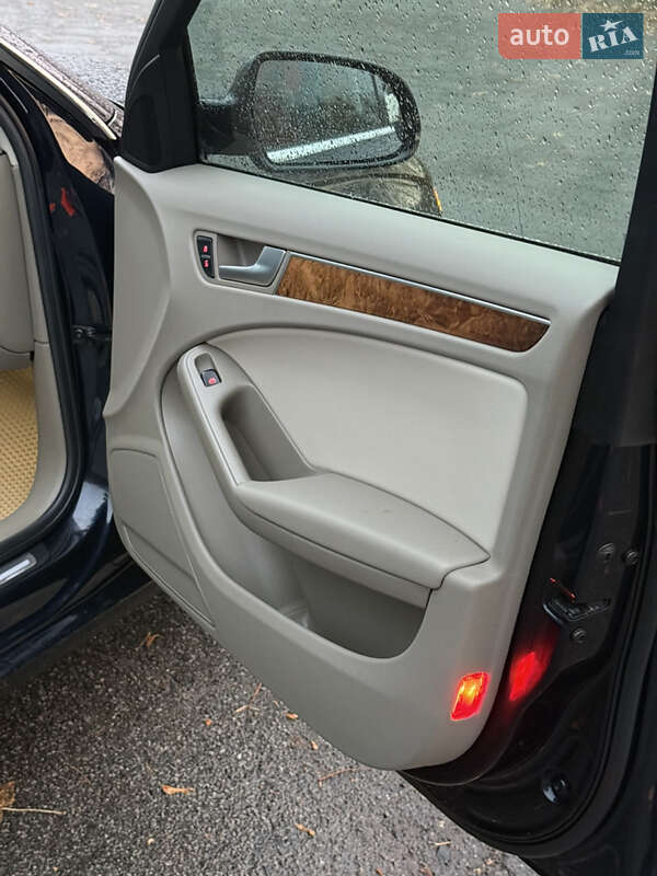 Седан Audi A4 2010 в Владимире фото 37 Седан Audi A4 2010 в Владимире