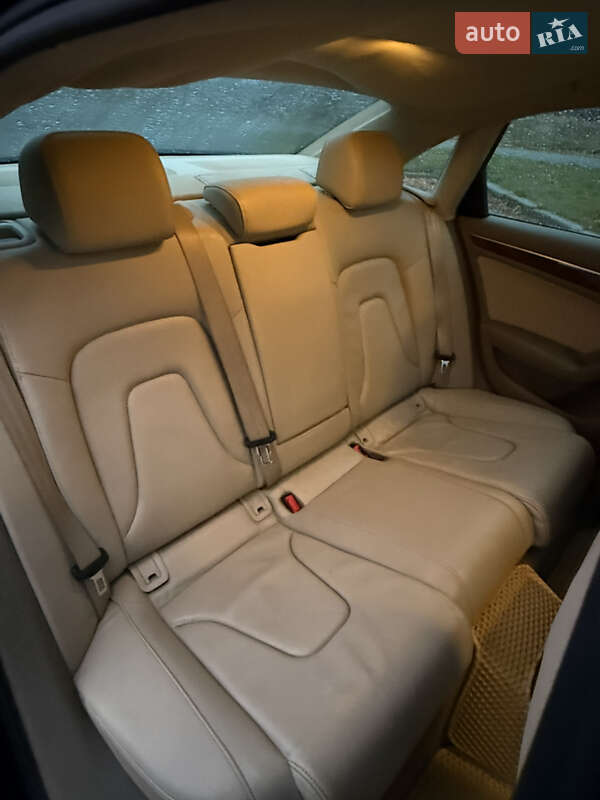 Седан Audi A4 2010 в Владимире фото 48 Седан Audi A4 2010 в Владимире