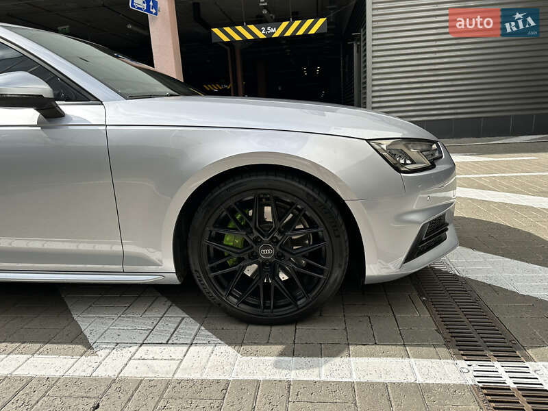 Седан Audi A4 2016 в Києві