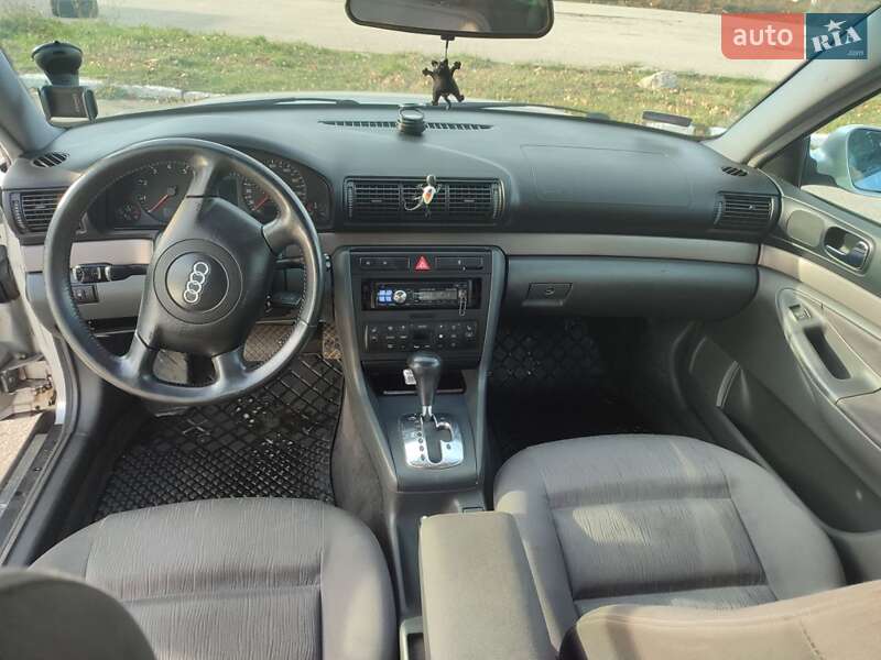 Седан Audi A4 2000 в Киеве фото 6 Седан Audi A4 2000 в Киеве