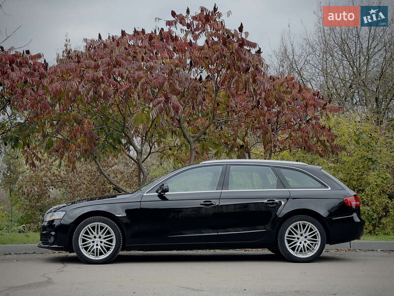 Универсал Audi A4 2011 в Смеле
